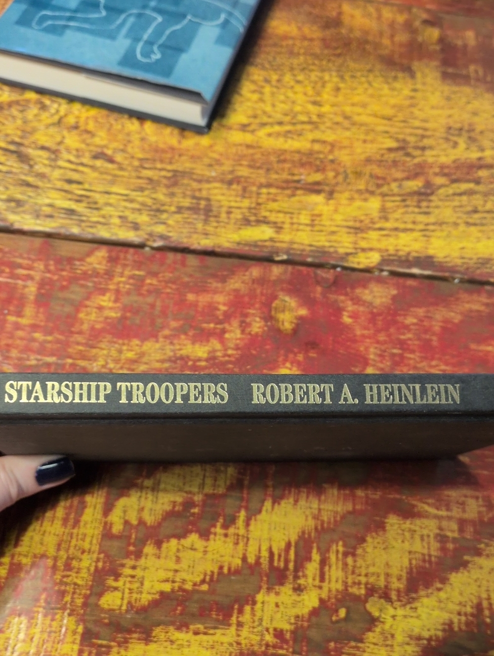 Robert A. Heinlein - Starship Troopers